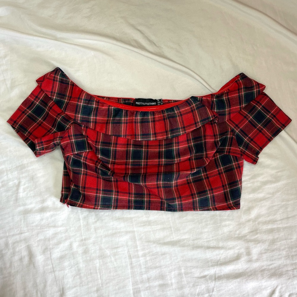 Pretty little thing - plaid crop top